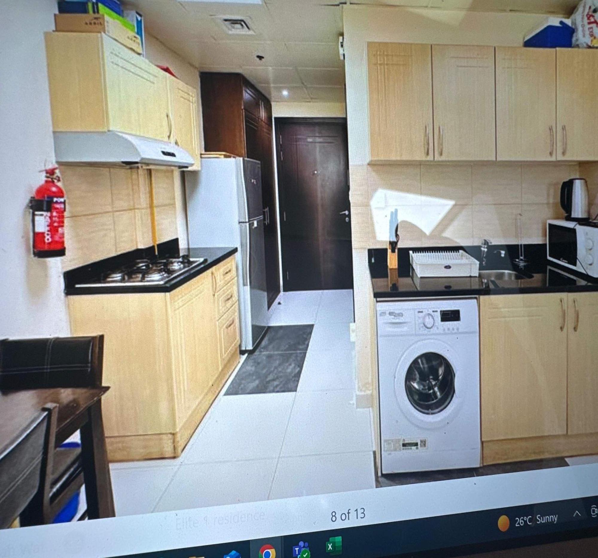 Apartment Oyo 1233 Elite 1 Sports City, *